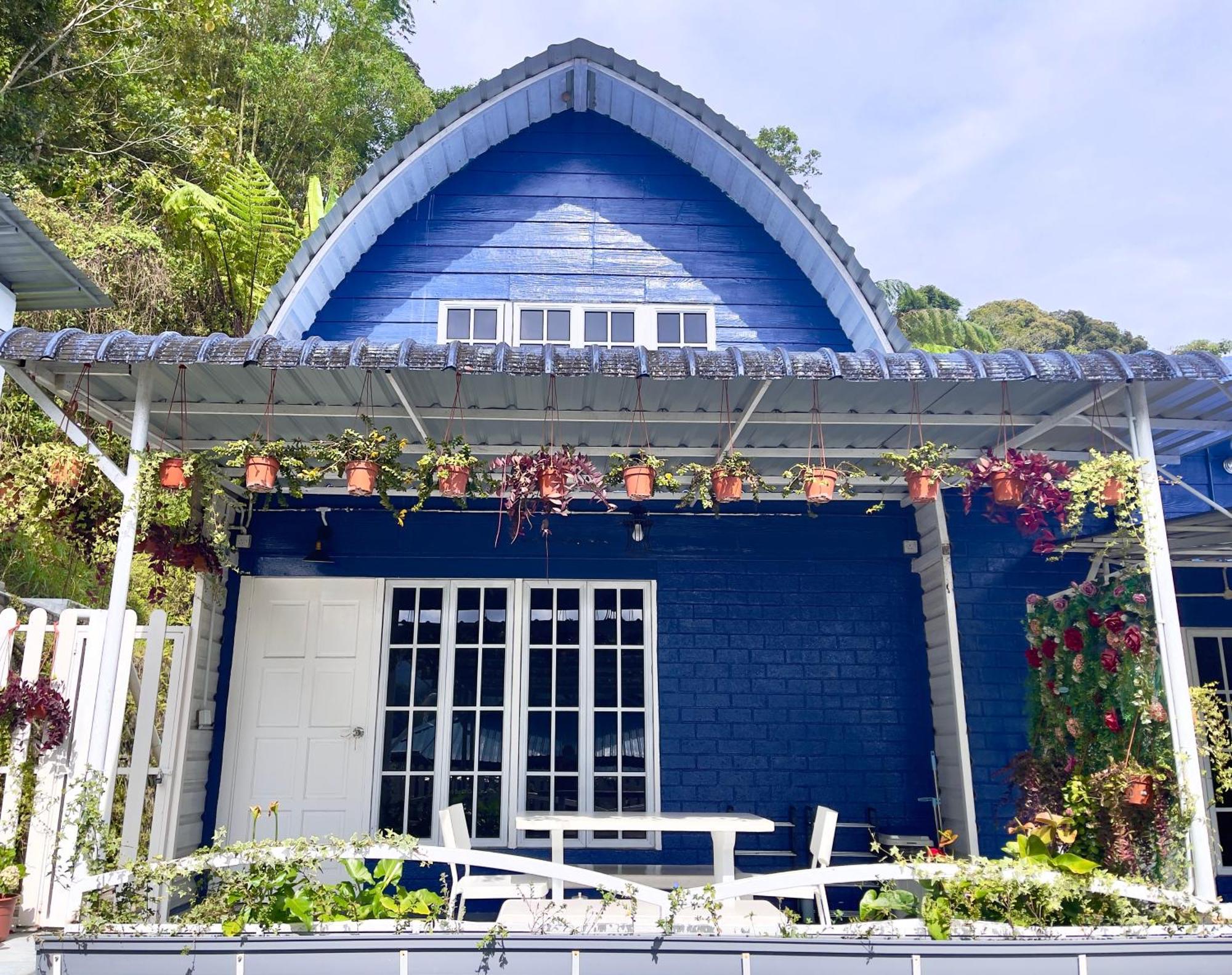 Blue Cabins By Pfordten Cottage Cameron Highlands Extérieur photo